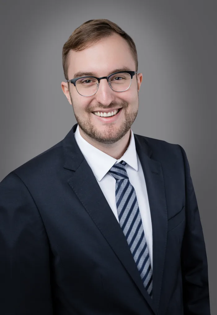 Porträt Dr. iur. Elias Hörhager